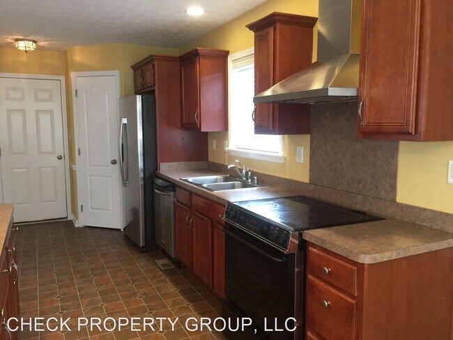 Building Photo - 3 br, 2.5 bath House - 4505 Cherry Forest ...