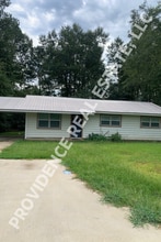 Building Photo - 114 E Hilly Ave