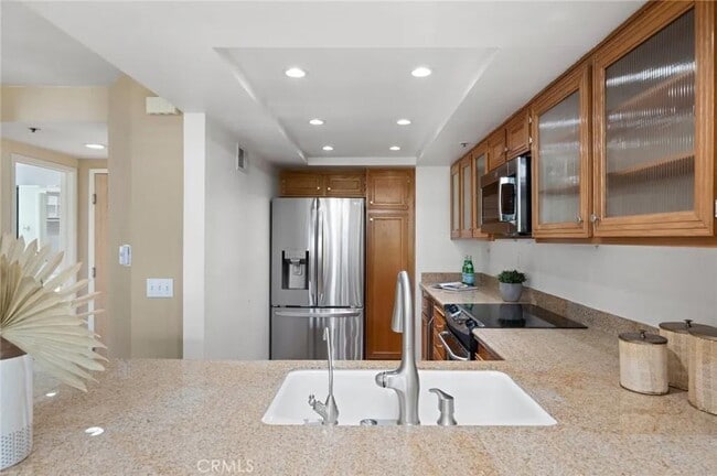 Building Photo - 230 Lille Ln