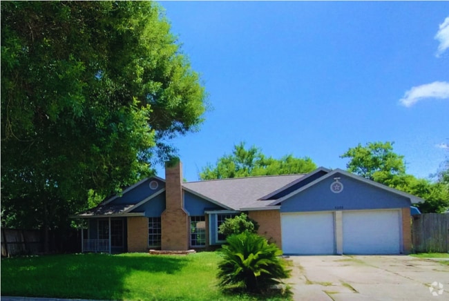 Building Photo - 5205 Winding Brook Dr
