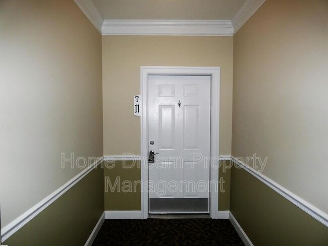 Building Photo - 701 Cobblestone Blvd