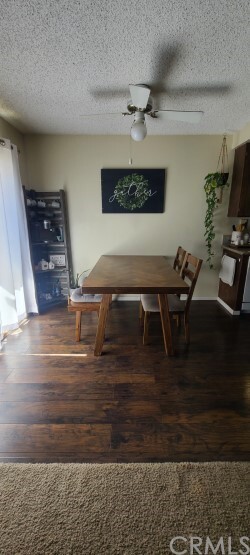 Foto del edificio - 307 Wilma Cir