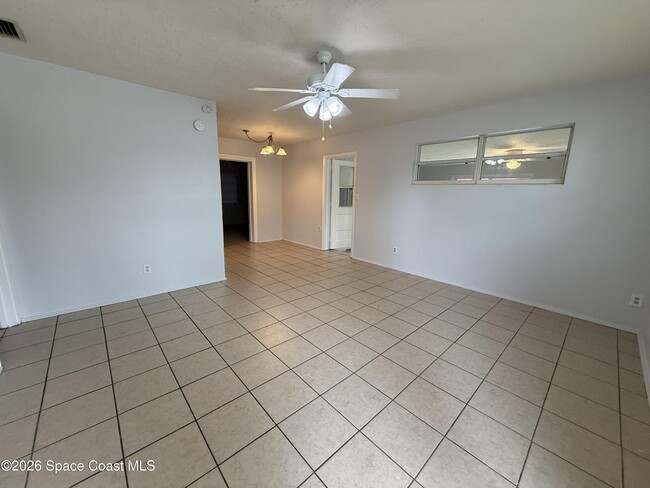 Foto del edificio - 1218 Willow Ln