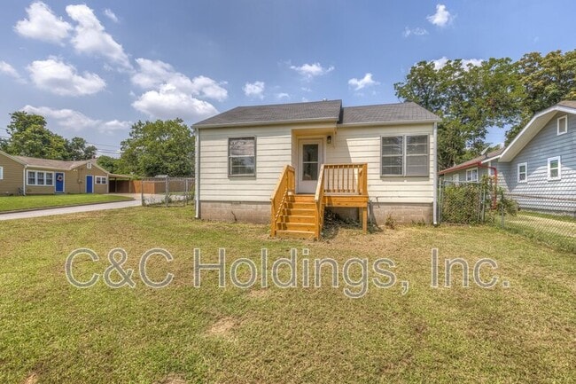 Building Photo - 60 S Urbana Ave