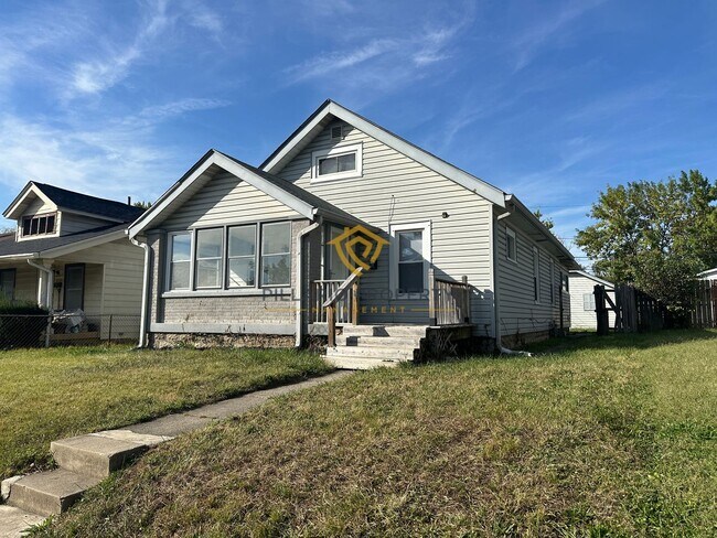 Foto del edificio - Stylish & Updated 3 Bedroom / 1.5 Bath Home – Move-In Ready!
