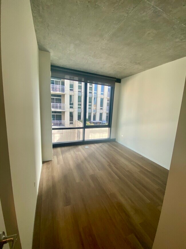 Bedroom 1 - 1421 S Wabash Ave