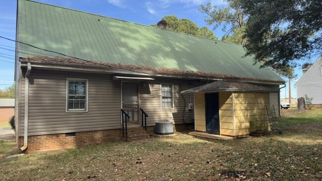 Foto del edificio - 105 Carson Dr