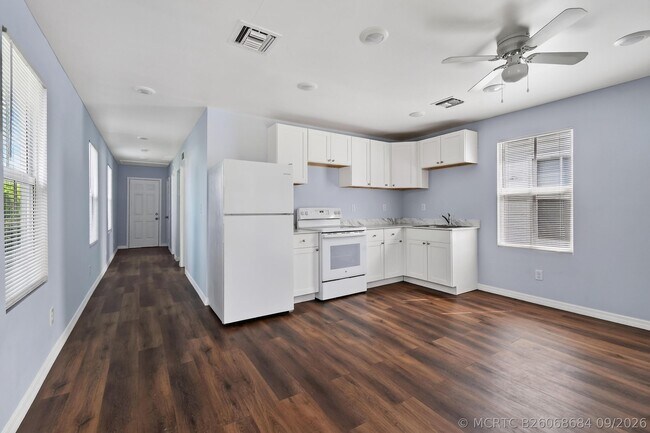 Foto del edificio - 641 6th St