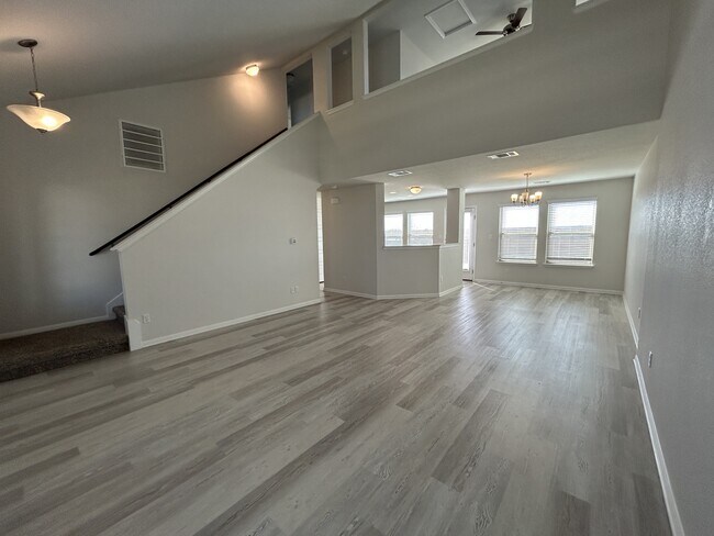 Building Photo - 12421 Woodcock Way