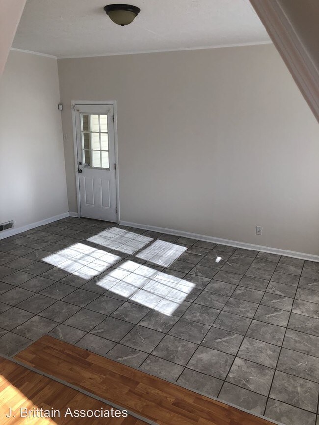 Building Photo - 3 br, 2 bath House - 1474 Silver Run Road