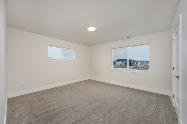 Building Photo - 4 Bed, 3 Bath - New build in Westpost, Belgrade