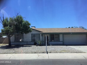 Building Photo - 3627 W Carla Vista Dr