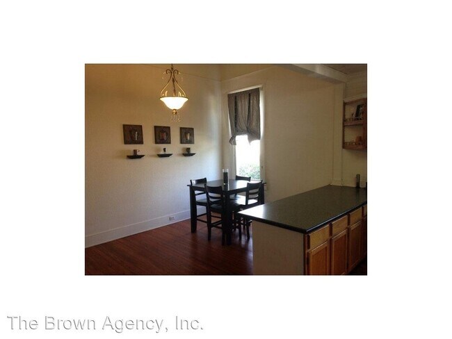 Building Photo - 3 br, 2 bath House - 707 Ave. D