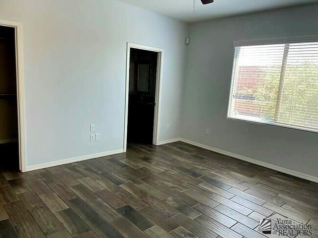 Foto del edificio - 6033 E Morning Ln