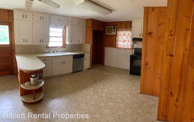 Foto del edificio - 3 br, 2 bath House - 106 Cedar