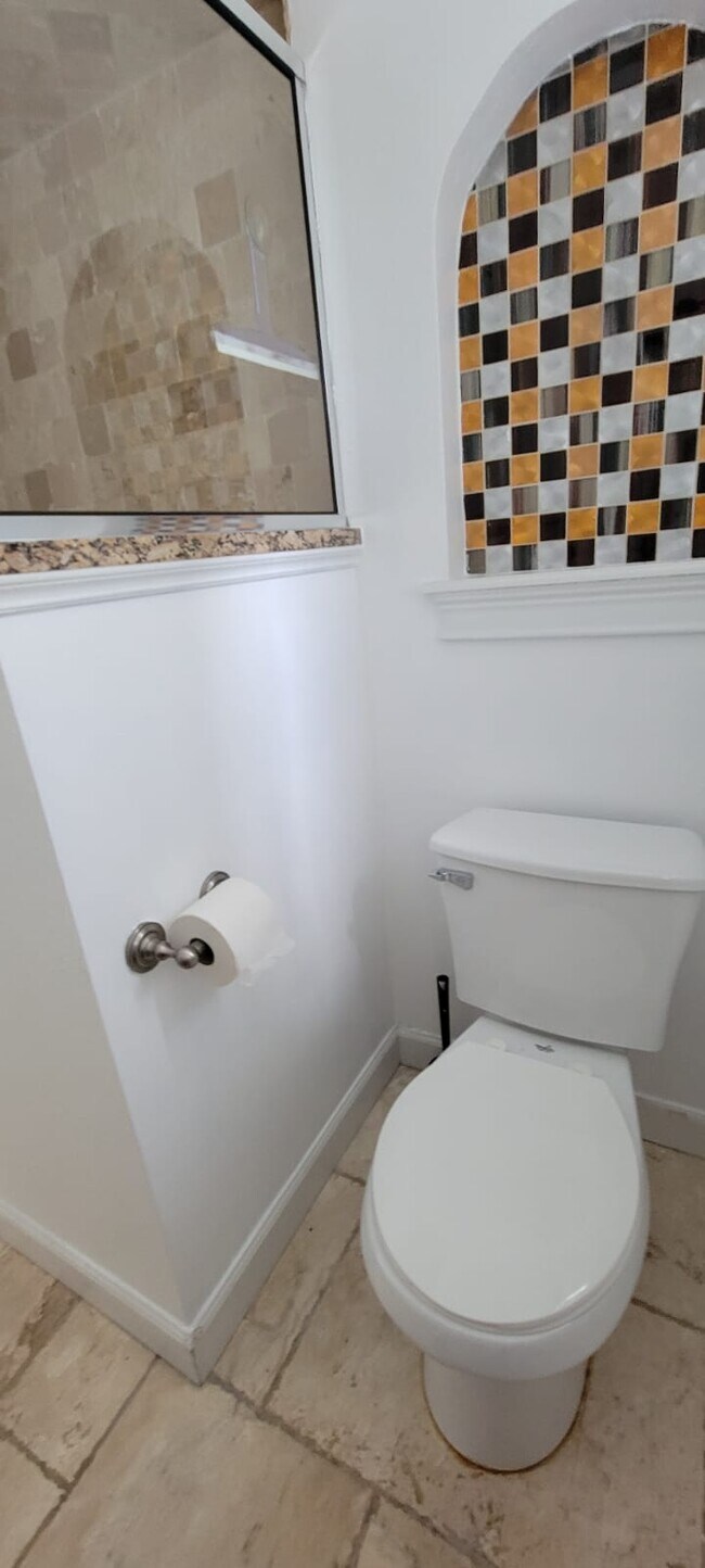 Building Photo - 7018 N Grady Ave