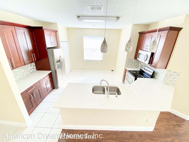 Building Photo - 4 br, 3 bath House - 729 Tuten Trail