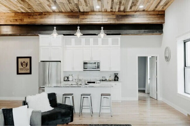 Foto del edificio - The Best Place in Town 4 Groups