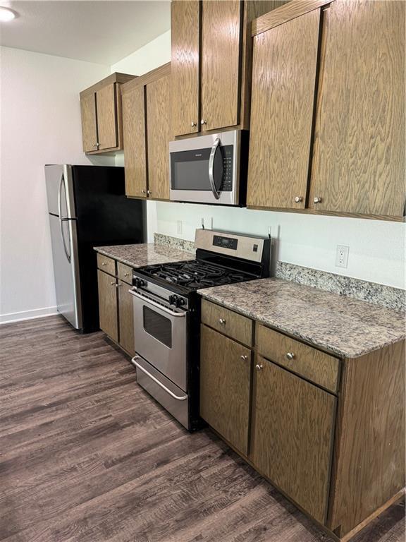 Foto del edificio - 321 Westbrook Ct