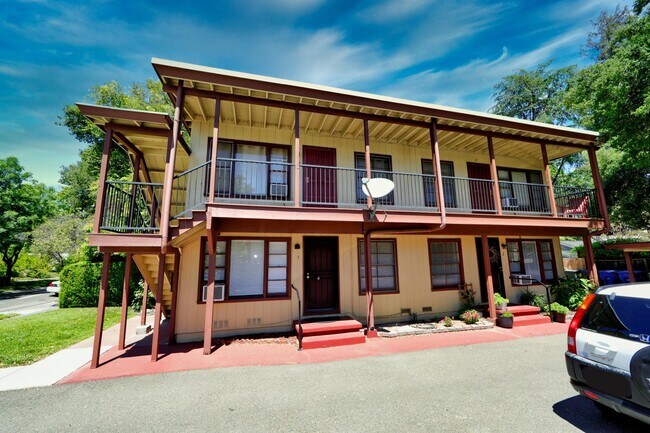 Foto del edificio - 4225 V St