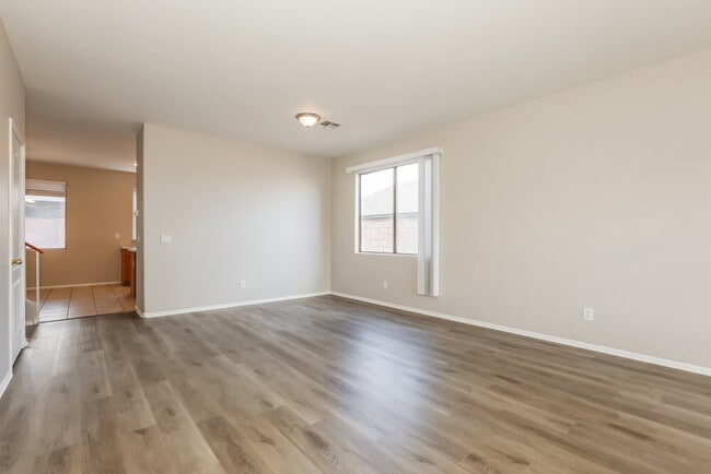 Building Photo - 3961 E Simpson Rd