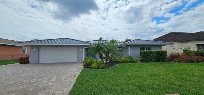 Foto del edificio - 2871 Coral Way