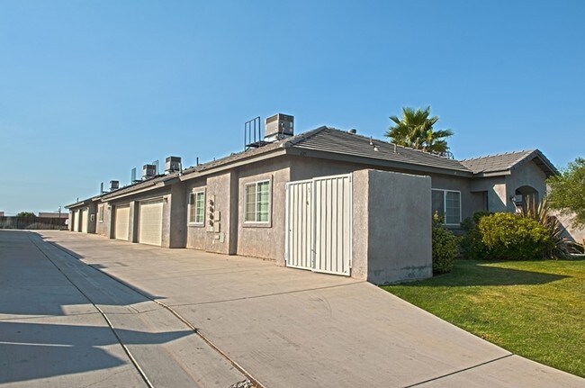 Foto del edificio - Blue Mountain Apartments