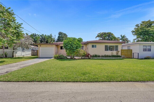 Foto del edificio - 1411 N 16th Ct