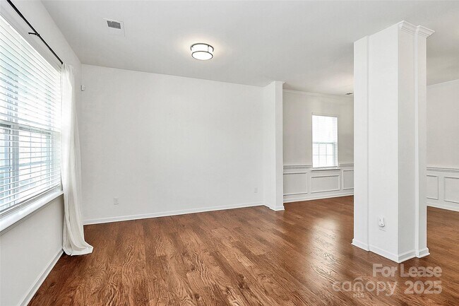 Building Photo - 181 Atwater Landing Dr