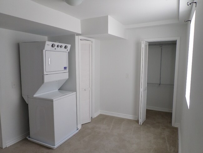 Foto del edificio - 7653 W 62nd Pl