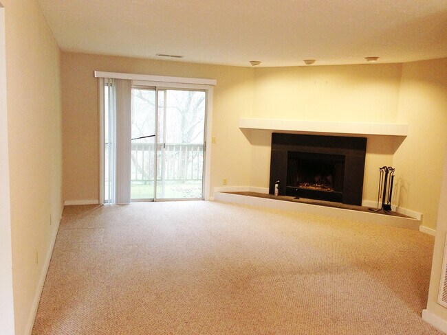 Building Photo - 4528 Kimberly Way