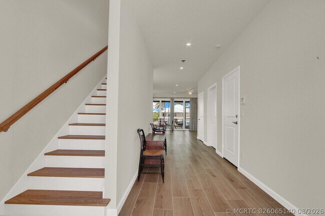Building Photo - 10751 S Ocean Dr