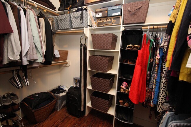 Foto del edificio - 2212 Radcliffe St