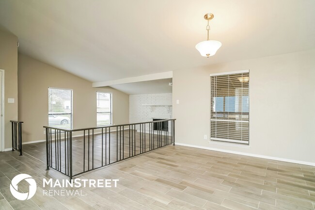 Foto del edificio - 4210 Coronet Ln
