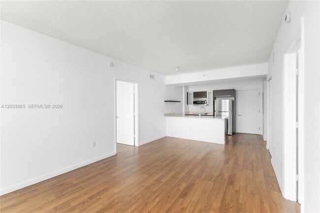 Foto del edificio - 333 NE 24th St