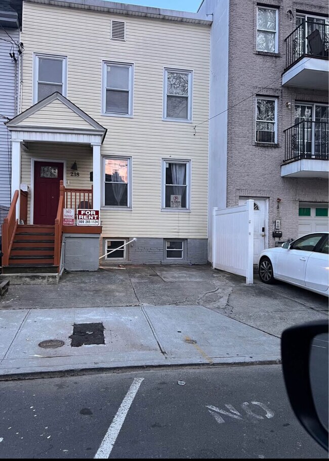 Parking - 218 Delaware Ave