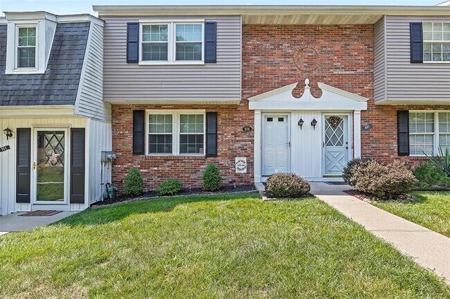 Building Photo - 906 Countryside Dr
