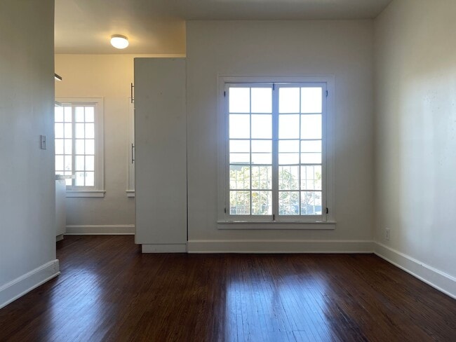 Photo - KENWOOD Apartment