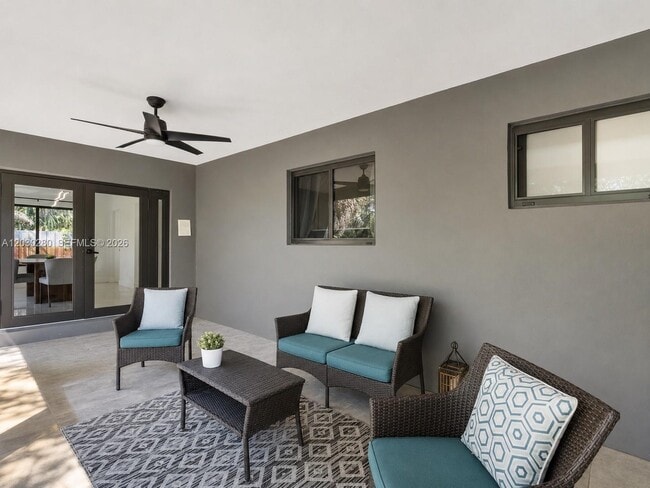 Foto del edificio - 400 NW 30th Ct