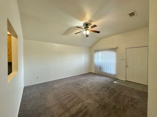 Foto del edificio - 4307 July Dr