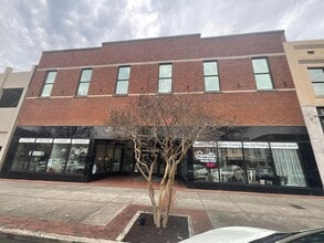 Building Photo - 519 Broad St