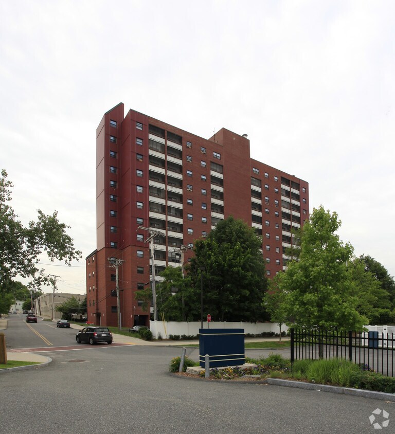 Foto del edificio - Margolis Apartments