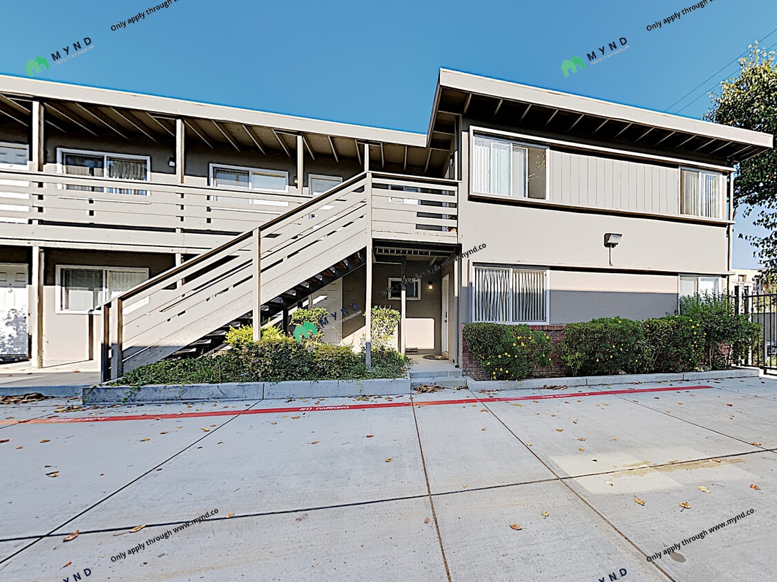 Primary Photo - Kerley Drive Apartments 1445-1455