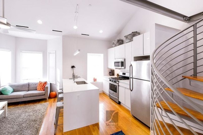 Foto del edificio - 1607 Tremont St