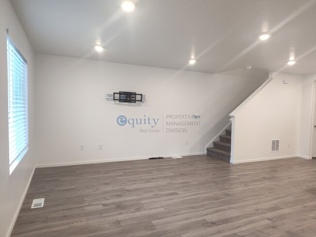 Foto del edificio - 8710 W Cordero Dr