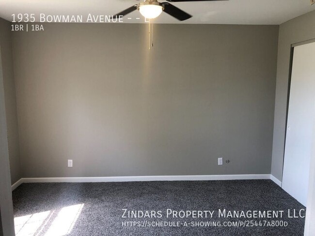 Building Photo - 1935 N Bowman Ave