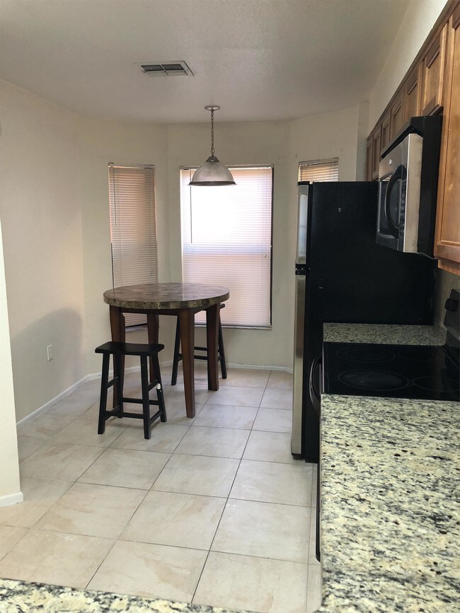 Foto del edificio - Sugar Bend Drive 7820 - 1