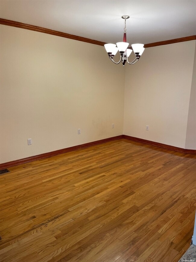 Foto del edificio - 61-21 161st St