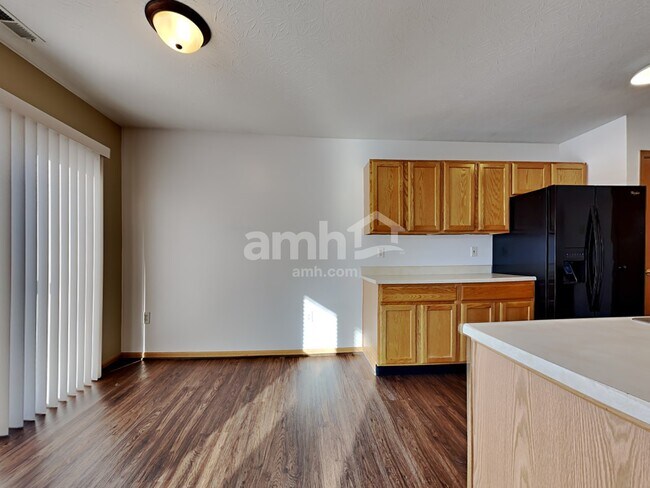 Building Photo - 2565 Allegro Ln
