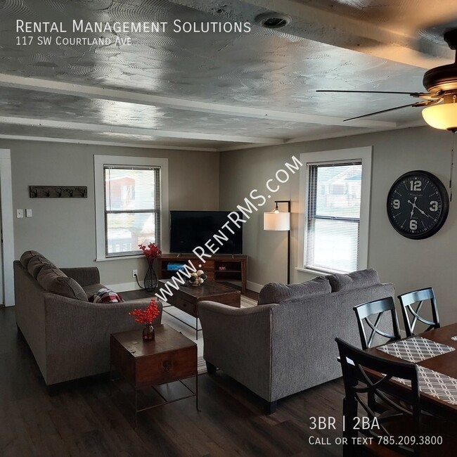 Foto del edificio - 117 SW Courtland Ave - 3 BEDROOM/2 BATHROOM